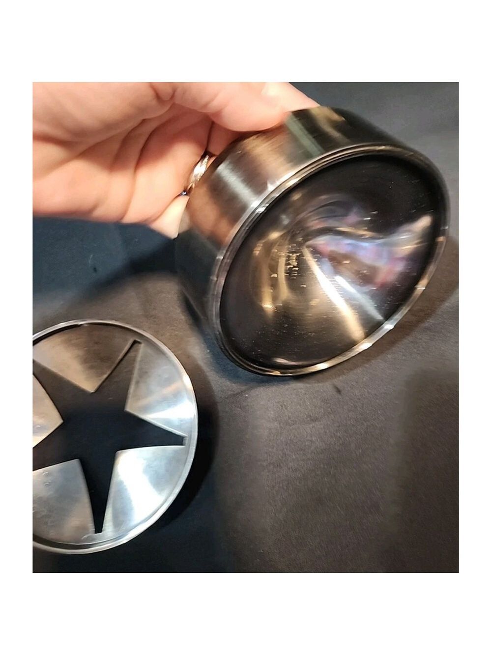 Marlboro Texas Star Silver Round Brushed Metal Stainless Steel Ashtray - Picture 5 of 9